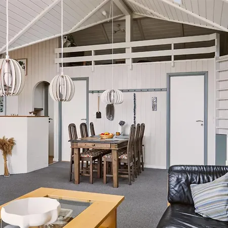 Helene - 1-1km From The Sea By Interhome Hejls
