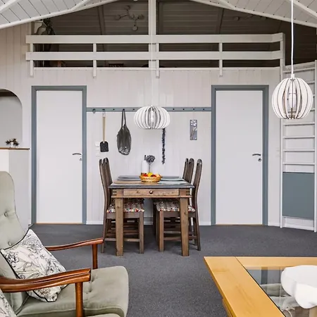 Holiday home Helene - 1-1km From The Sea By Interhome