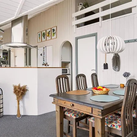 Holiday home Helene - 1-1km From The Sea By Interhome Hejls